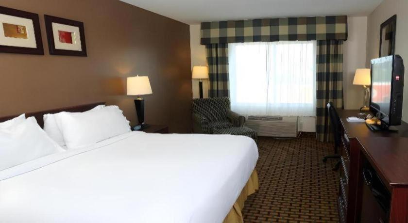 Holiday Inn Express O'Neill By Ihg Extérieur photo