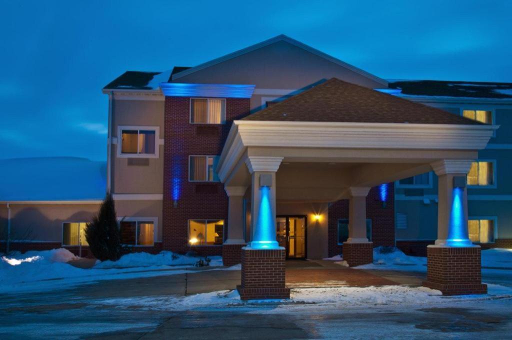 Holiday Inn Express O'Neill By Ihg Extérieur photo